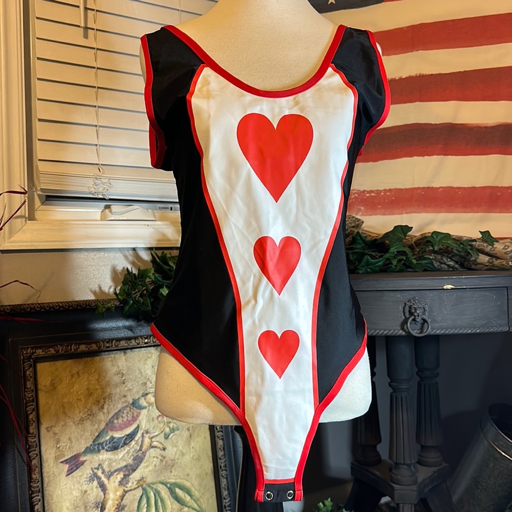 Chemistry Queen of Hearts Body suit top XL